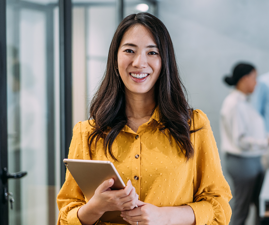 Meeting shanking hands